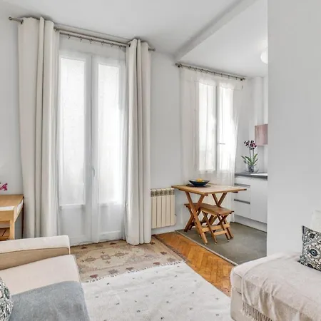 Design, Calme & Gare A 5 Min A Pied Апартаменты Ницца