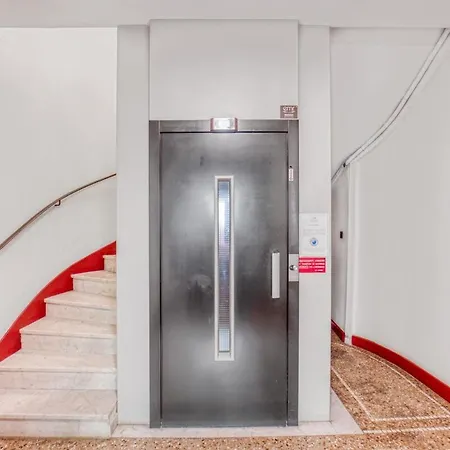 Design, Calme & Gare A 5 Min A Pied Апартаменты Ницца